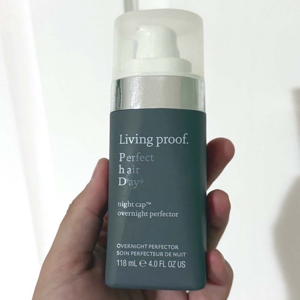 Living Proof Perfect hair Day PhD Night Cap Overnight Perfector 4oz 118ml Serum